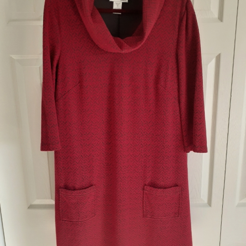 North Style black and red dress